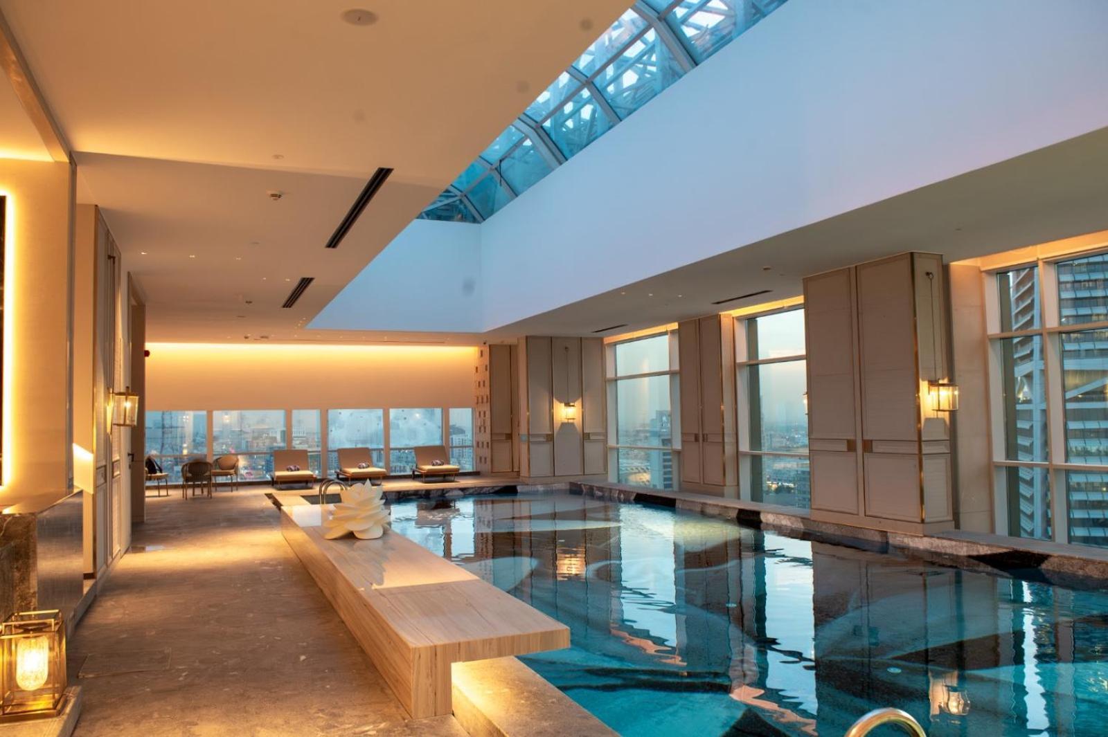 Narcissus The Royal Hotel Riyad Dış mekan fotoğraf The pool at the 39th floor