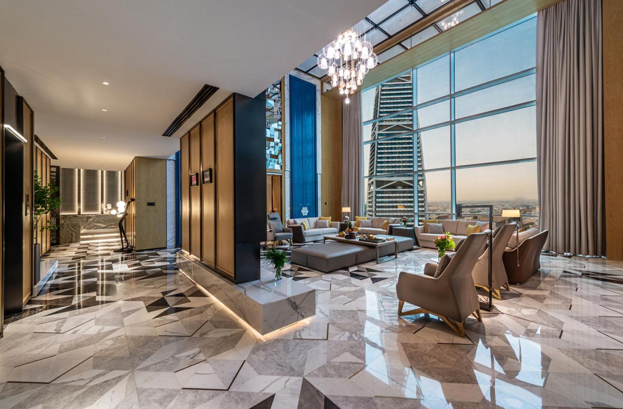 Narcissus The Royal Hotel Riyad Dış mekan fotoğraf The Sky Lounge